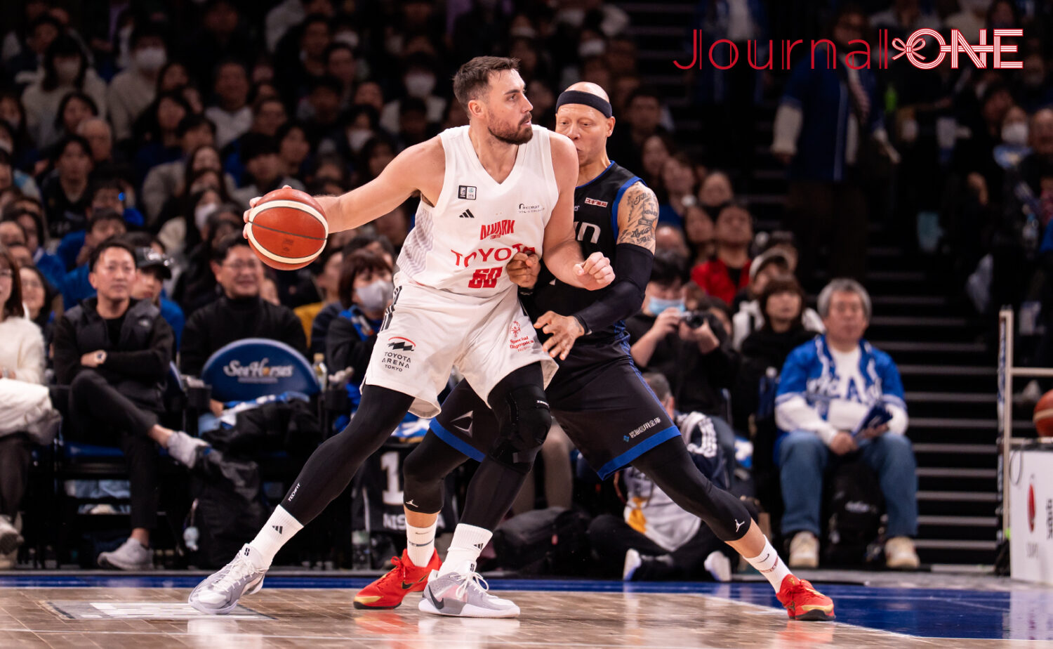 Bリーグ シーホース三河とアルバルク東京の激しいディフェンス対決 2025年12月27日 第17節 GAME1