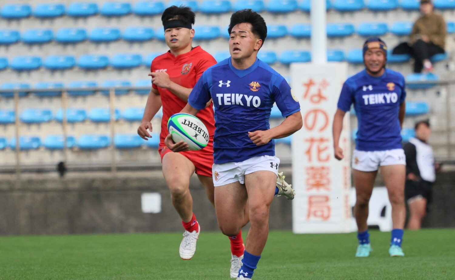 東日本大学セブンズ 決勝でハットトリック達成した福田正武(帝京大学3年)‐斉藤健仁撮影