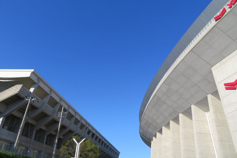 ヤンマースタジアム長居 長居球技場との違い