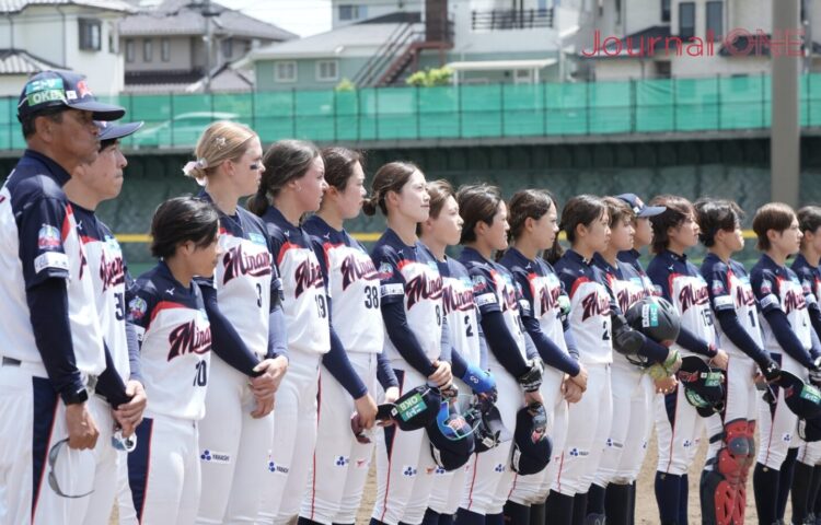 大垣ミナモ 応援団に挨拶する-Journal-ONE撮影