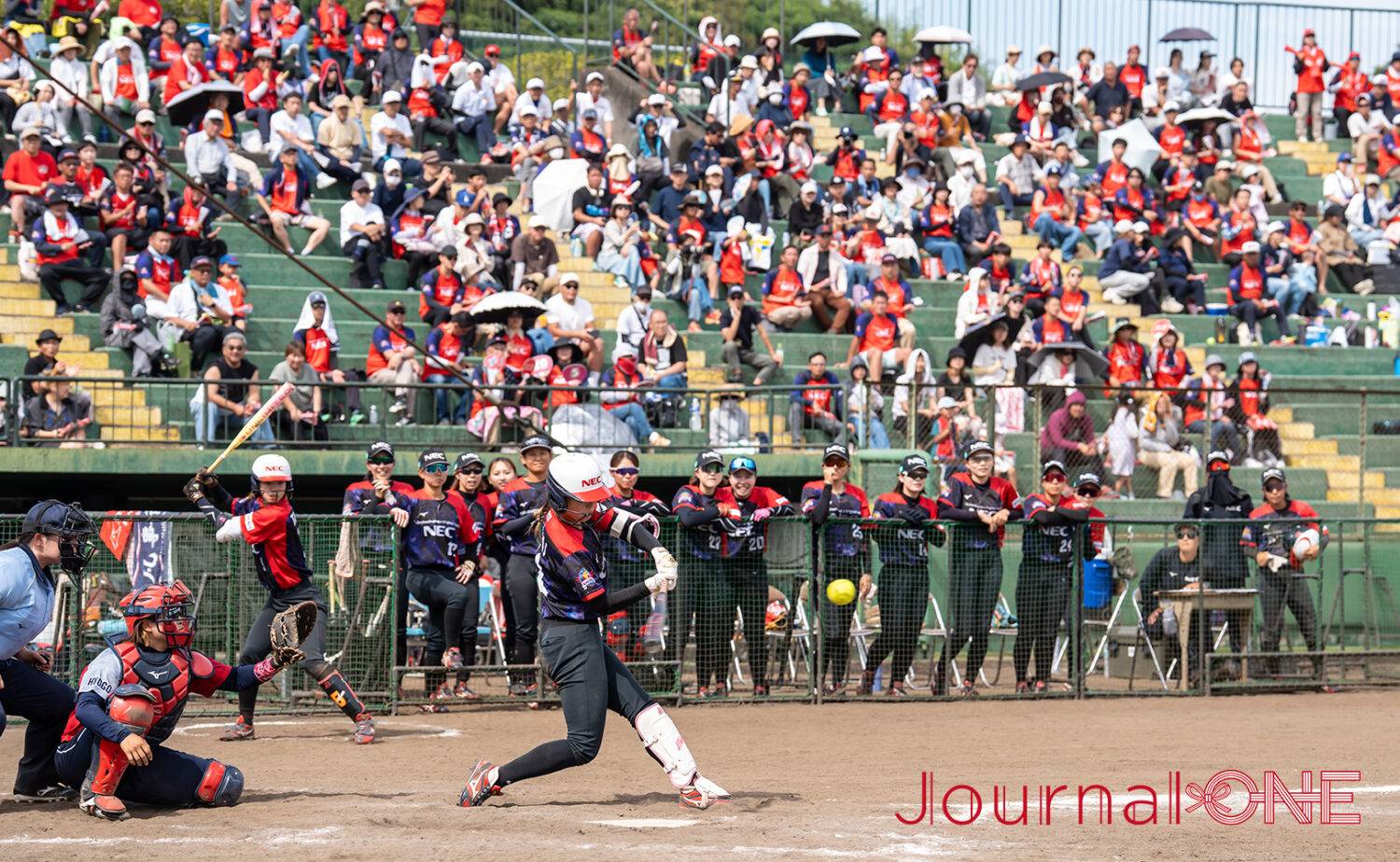 主将・長井の一発で1点差に迫った‐Journal-ONE撮影