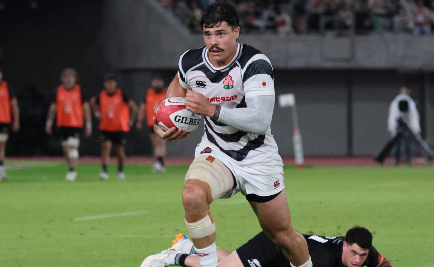 JAPAN XV BKで最多キャップのCTBライリー。パフォーマンスでチームを牽引-斉藤健仁撮影