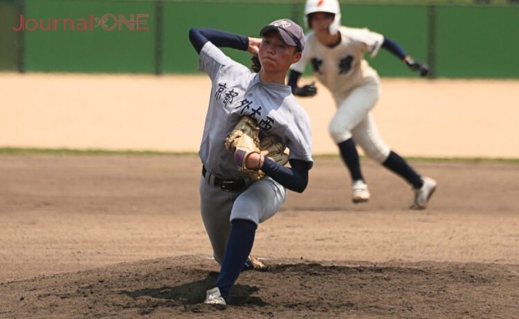 女子高校野球 120球完投で勝利した京都外大西の加藤-Journal-ONE撮影