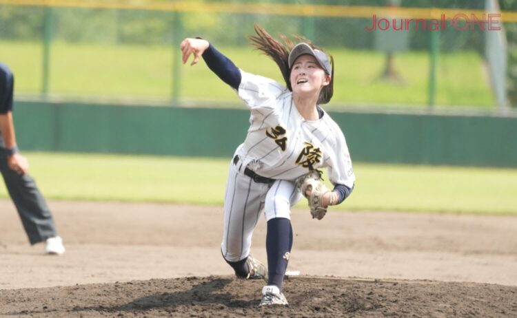 怪我を克服し力投する神戸広陵のエース・山戸-Journal-ONE撮影
