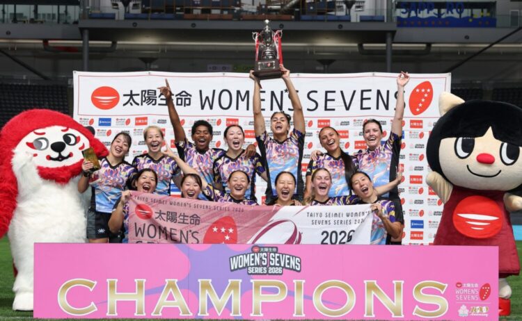 4連覇を達成したながとブルーエンジェルス-(C)JRFU