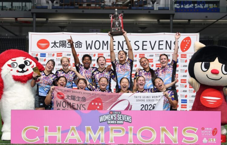 4連覇を達成したながとブルーエンジェルス-(C)JRFU