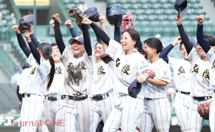 神戸弘陵学園の選手たちは万全の体調で優勝を果たした-Journal-ONE撮影
