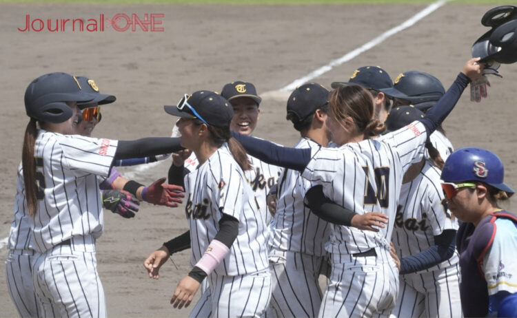 大学女子野球 夏も感動的なシーンが見られるか-Journal-ONE撮影