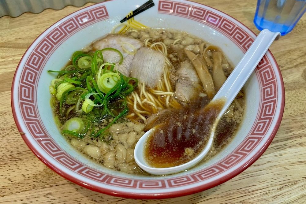 旭川ラーメン村の営業時間と入場料