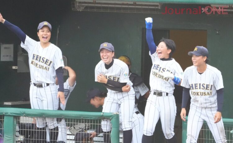 平成国際大学の野球は明るさも特徴だ-ジャーナルワンE撮影
