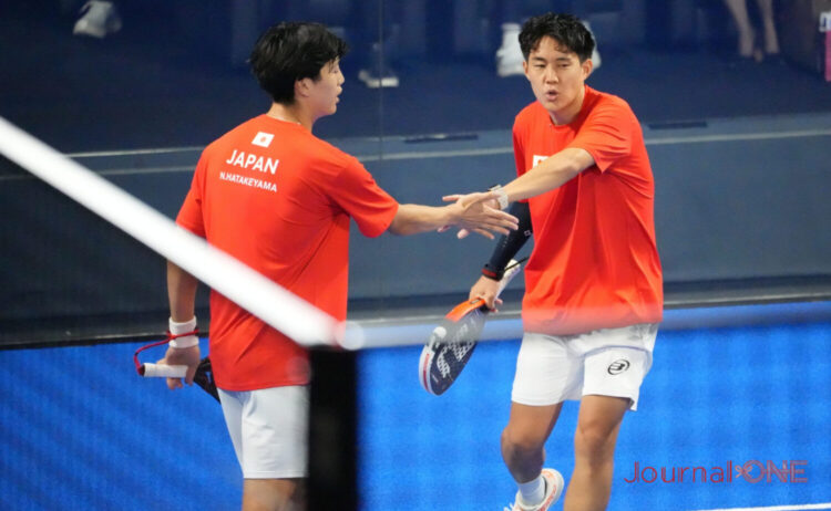 パデル日本代表男子の富田一輝・畠山成冴ペア-Journal-ONE撮影