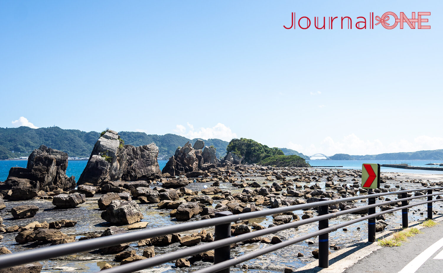 串本町・橋杭岩｜国指定名勝の奇岩絶景スポット