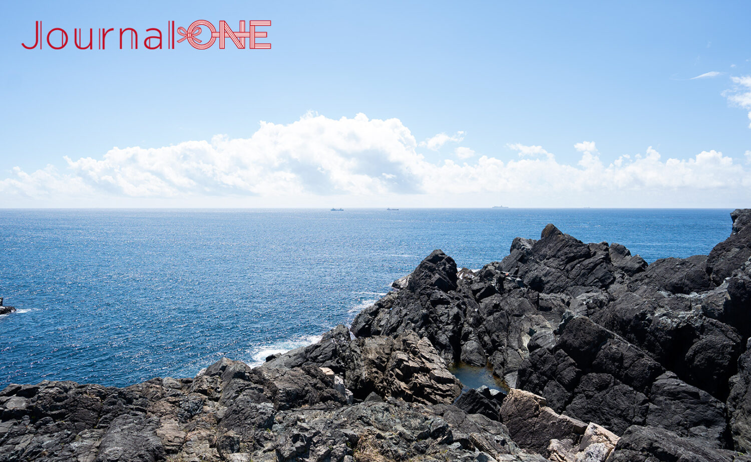本州最南端・クレ崎を歩く｜潮岬に広がる絶景岩礁海岸