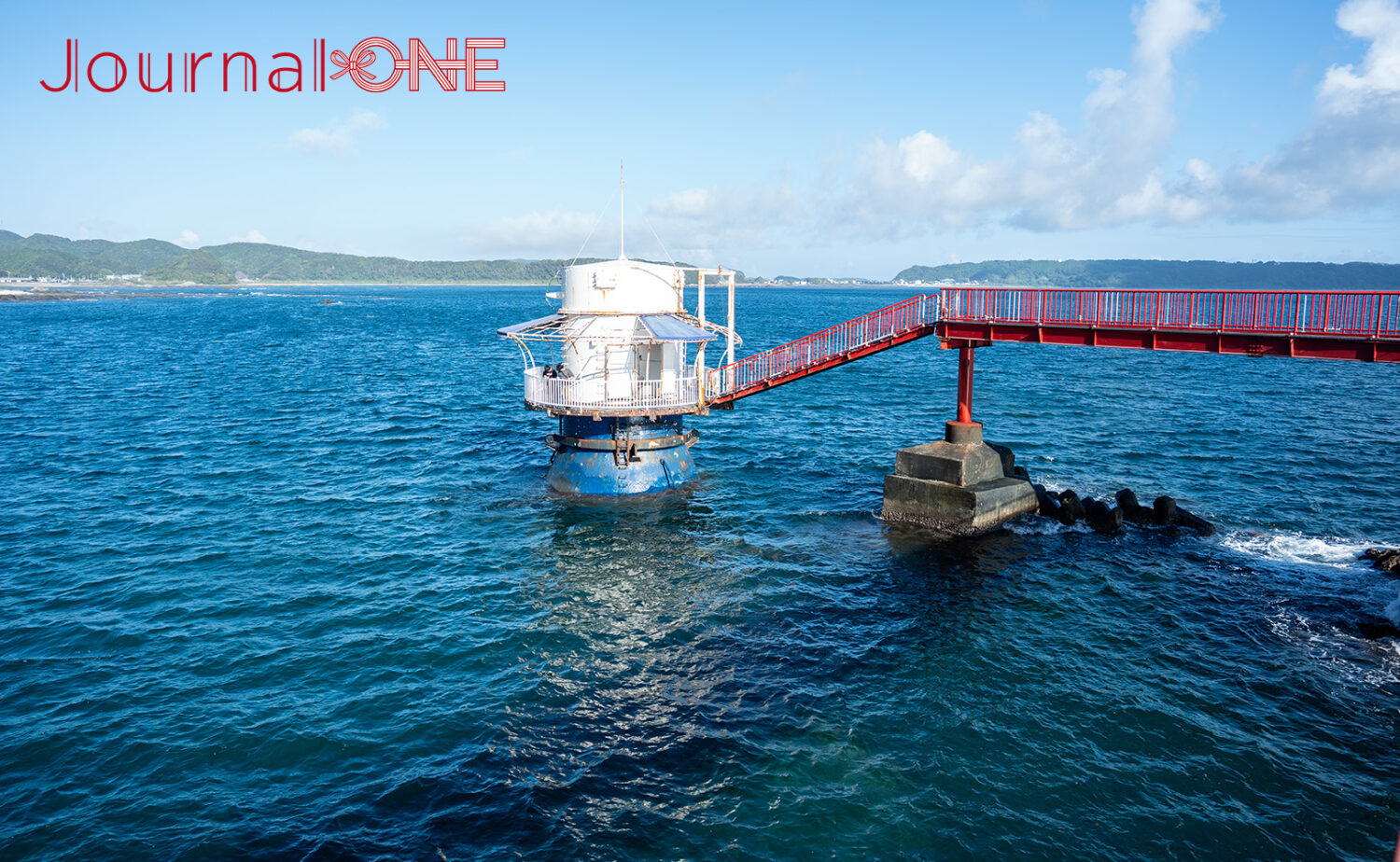 串本海中公園｜海中展望塔と水族館で黒潮の海を満喫