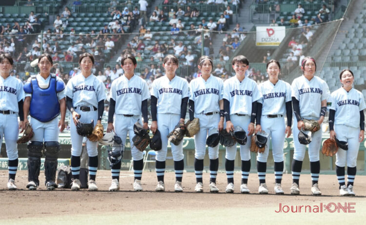 女子硬式野球 高校で唯一8強入りした学法石川高-Journal-ONE撮影