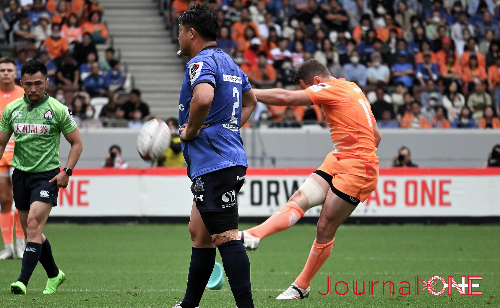 Bernard Foley(Australia national rugby union team), standoff for the winning Kubota Spears Funabashi Tokyo Bay; Photo by Journal-ONE